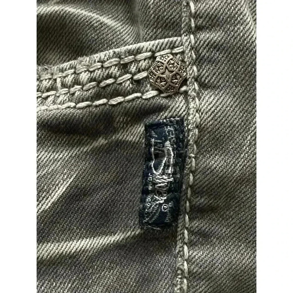Silver Jeans Womens Grey Suki Flap Skinny Size 26x31 Distressed Soft Denim - Picture 11 of 12